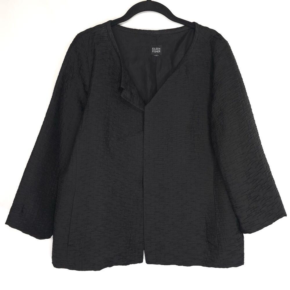 EILEEN FISHER Small 100% SILK Jacket Black Magnetic Closure Crinkle Texture 36VH